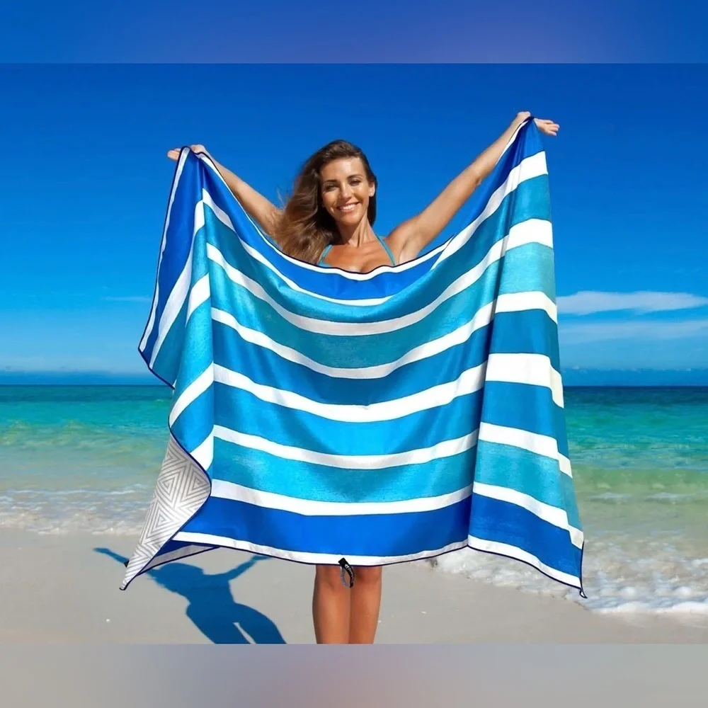 Beach Towel - Maldives (78x35 inches)